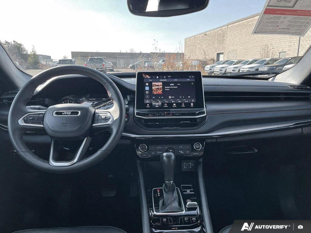 2024 Jeep Compass Trailhawk | Heated Seats/Wheel | Remote Start | Carplay | Photo