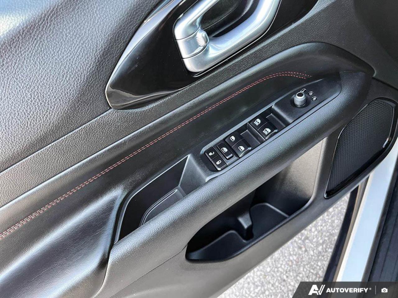 2024 Jeep Compass Trailhawk | Heated Seats/Wheel | Remote Start | Carplay | Photo