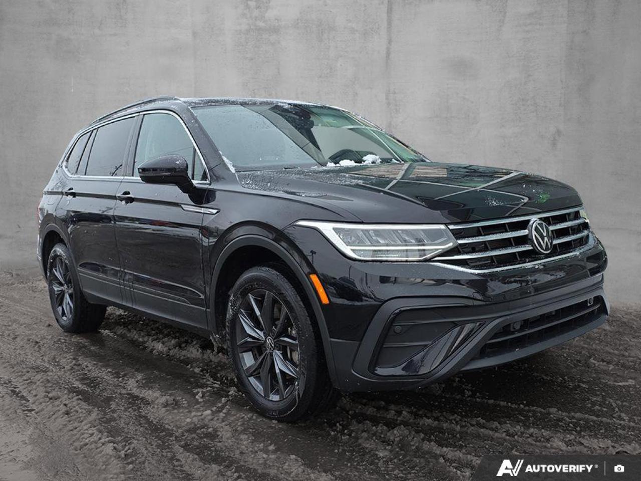 2022 Volkswagen Tiguan Comfortline | AWD | Leather | Heated Seats | Photo