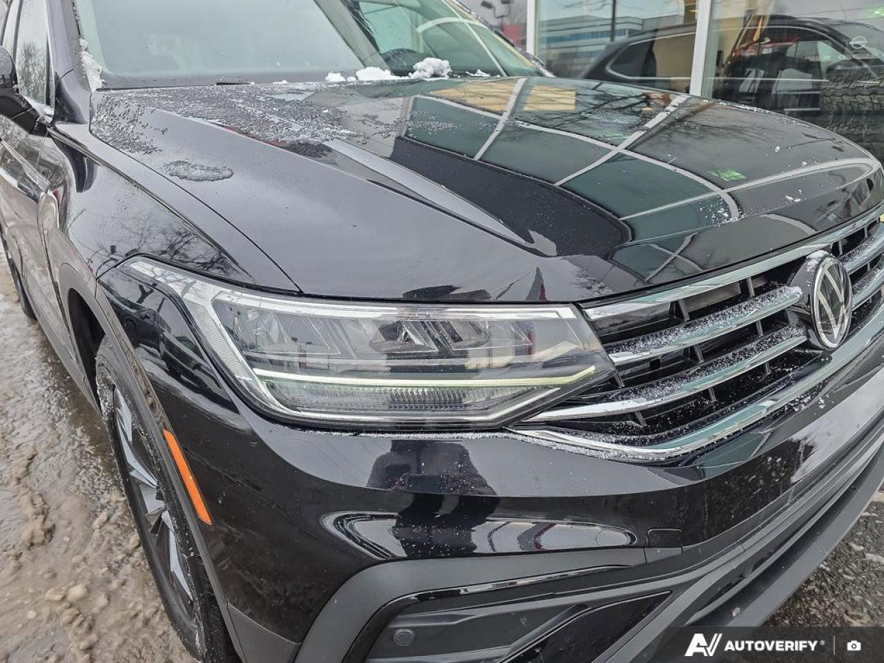 2022 Volkswagen Tiguan Comfortline | AWD | Leather | Heated Seats | Photo