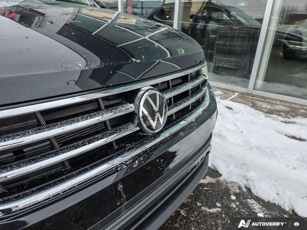 2022 Volkswagen Tiguan Comfortline | AWD | Leather | Heated Seats | Photo