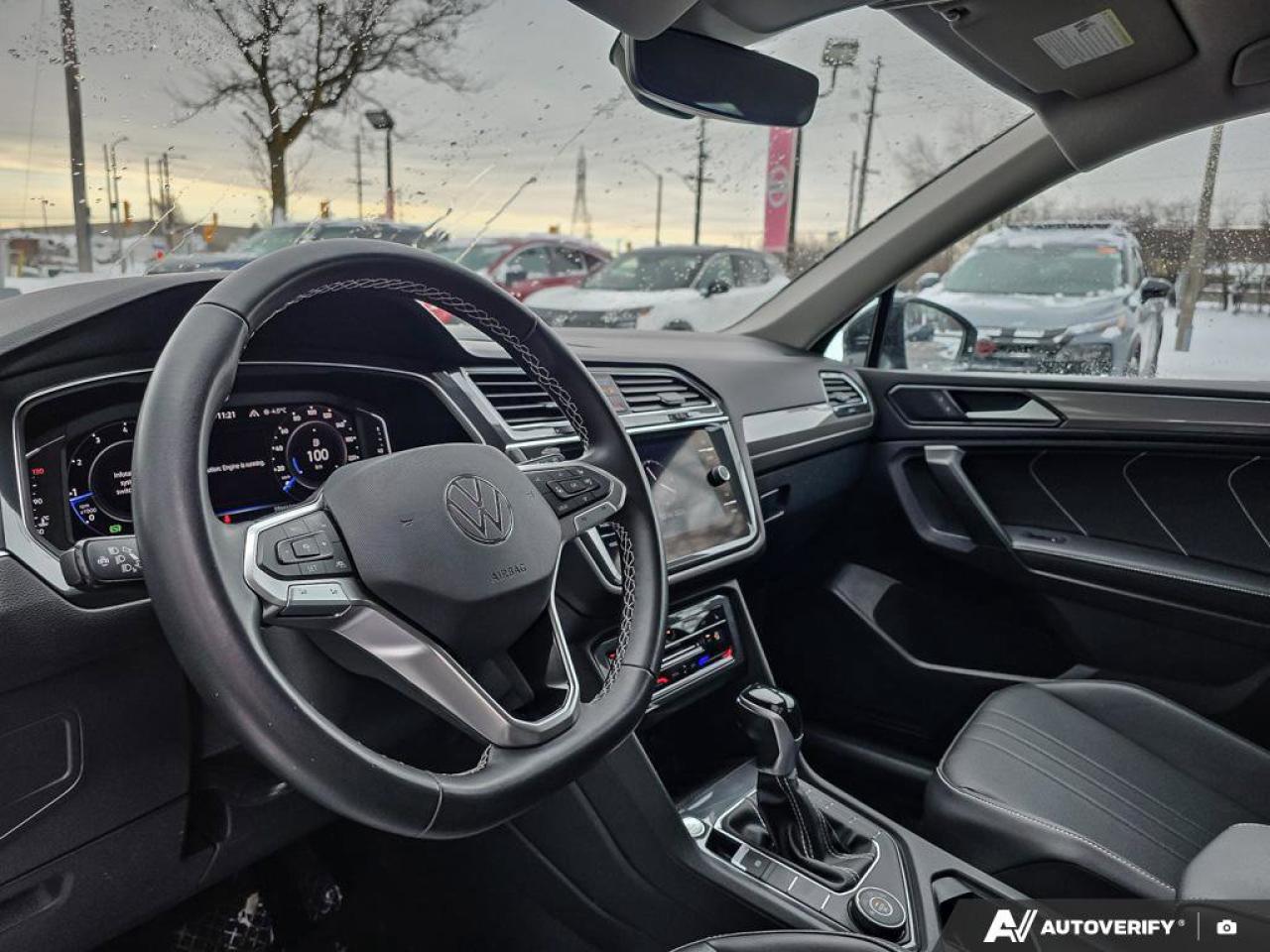 2022 Volkswagen Tiguan Comfortline | AWD | Leather | Heated Seats | Photo