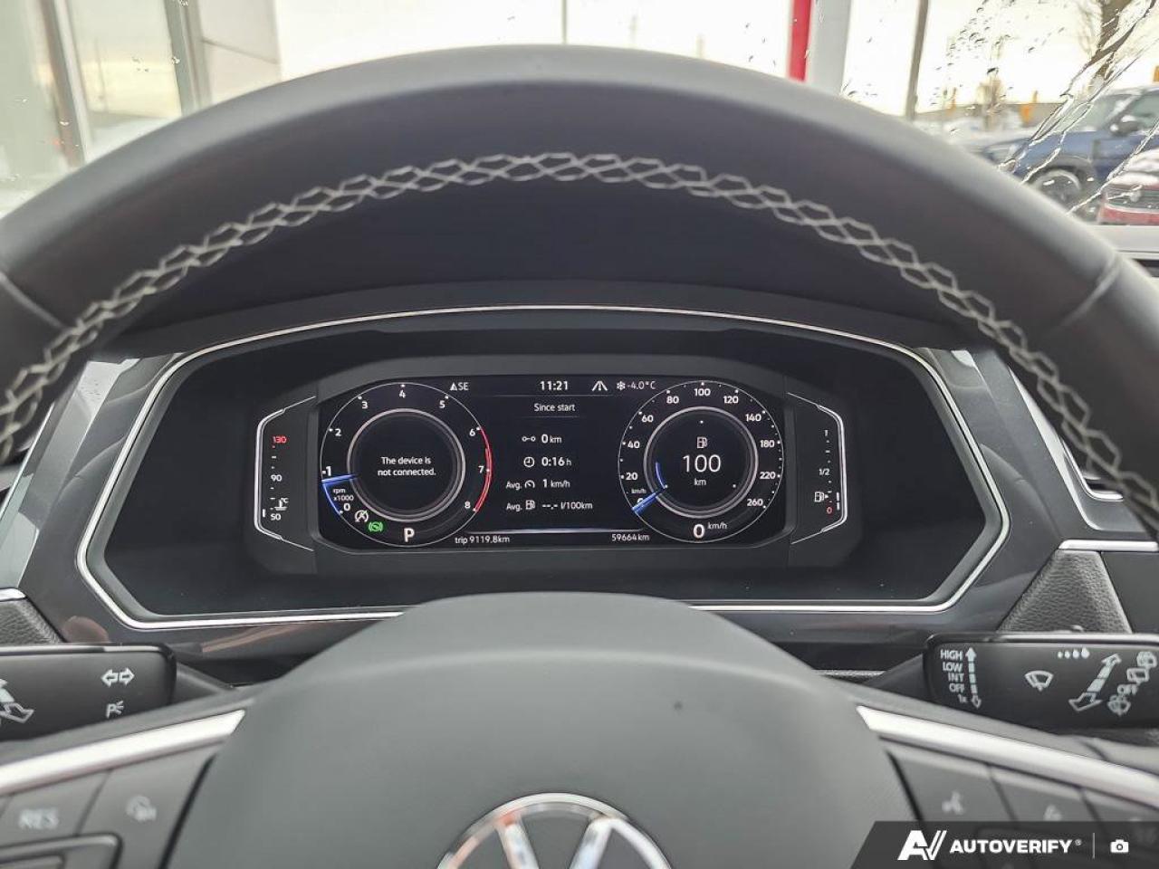 2022 Volkswagen Tiguan Comfortline | AWD | Leather | Heated Seats | Photo