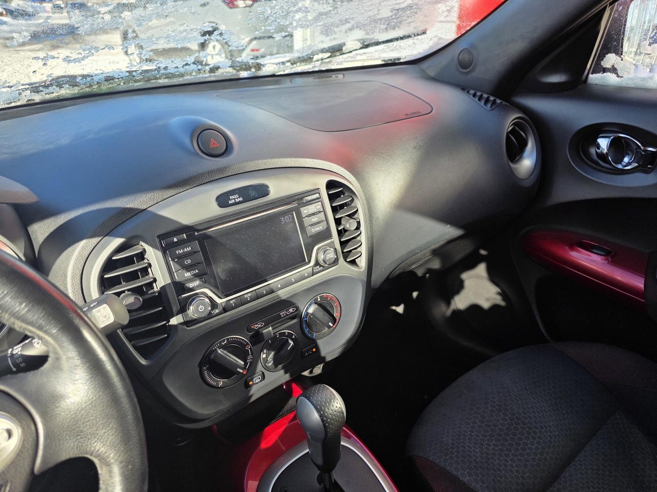 2016 Nissan Juke SV AWD | Torque Vectoring | Camera | Alloy Wheels | Photo