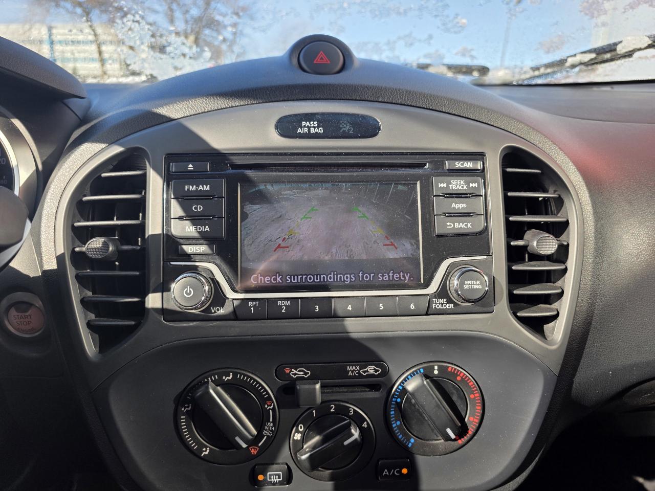 2016 Nissan Juke SV AWD | Torque Vectoring | Camera | Alloy Wheels | Photo