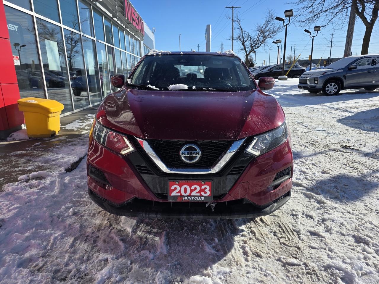 2023 Nissan Qashqai SV AWD | Remote Engine Start | Heated Seats | Apple Car Play | Photo