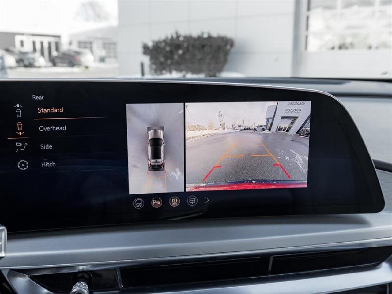 2026 Cadillac LYRIQ Sport Photo