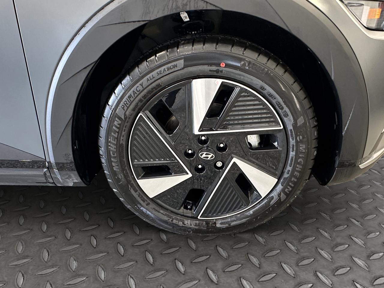 2026 Hyundai IONIQ 5 Preferred Photo