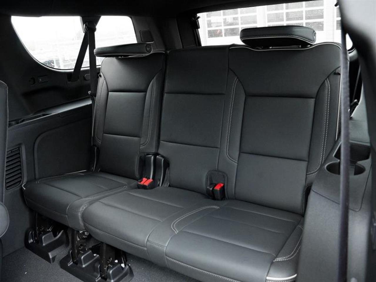 2026 Chevrolet Suburban Premier Photo