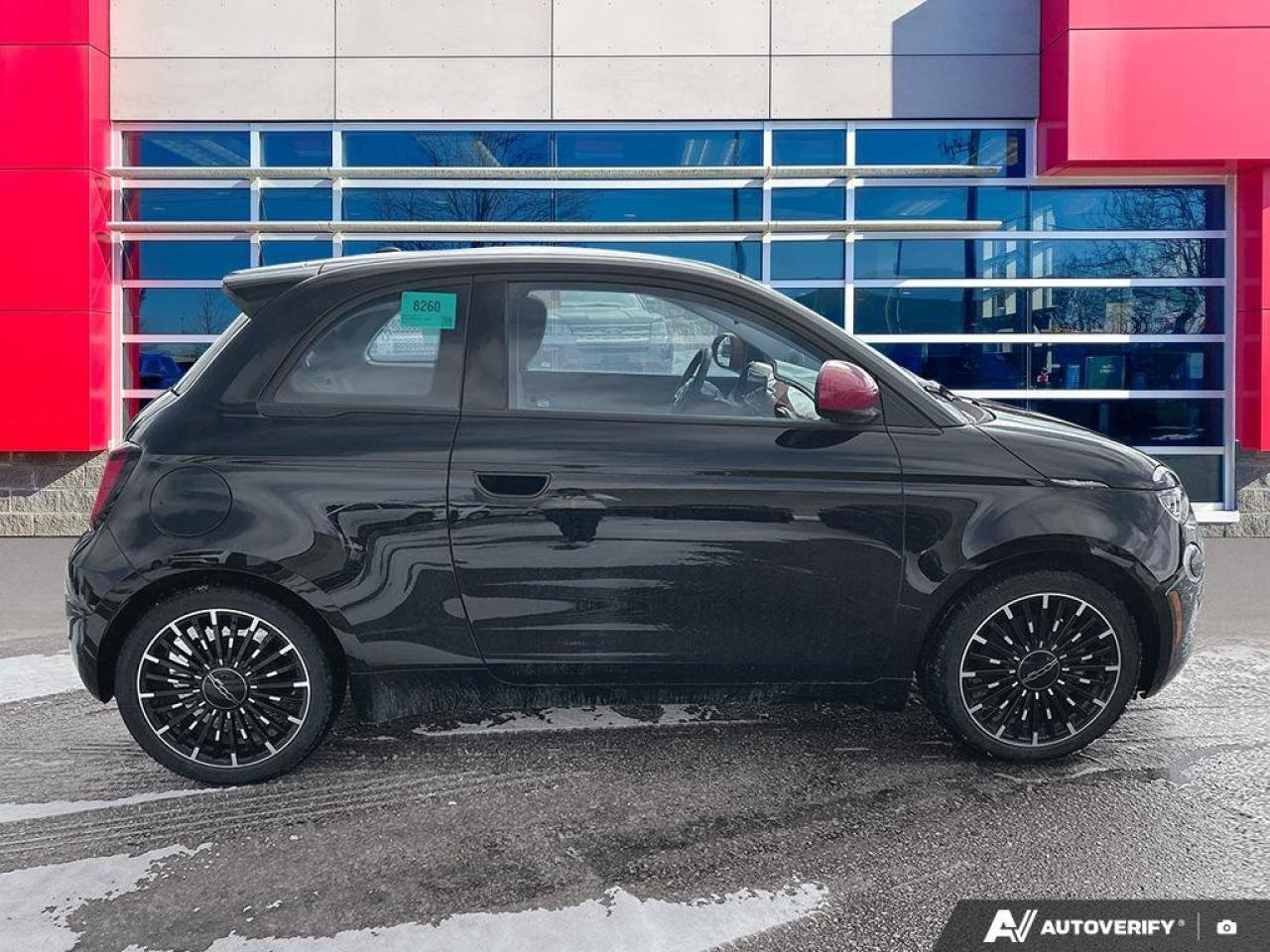 2024 Fiat 500E (RED) Edition Photo