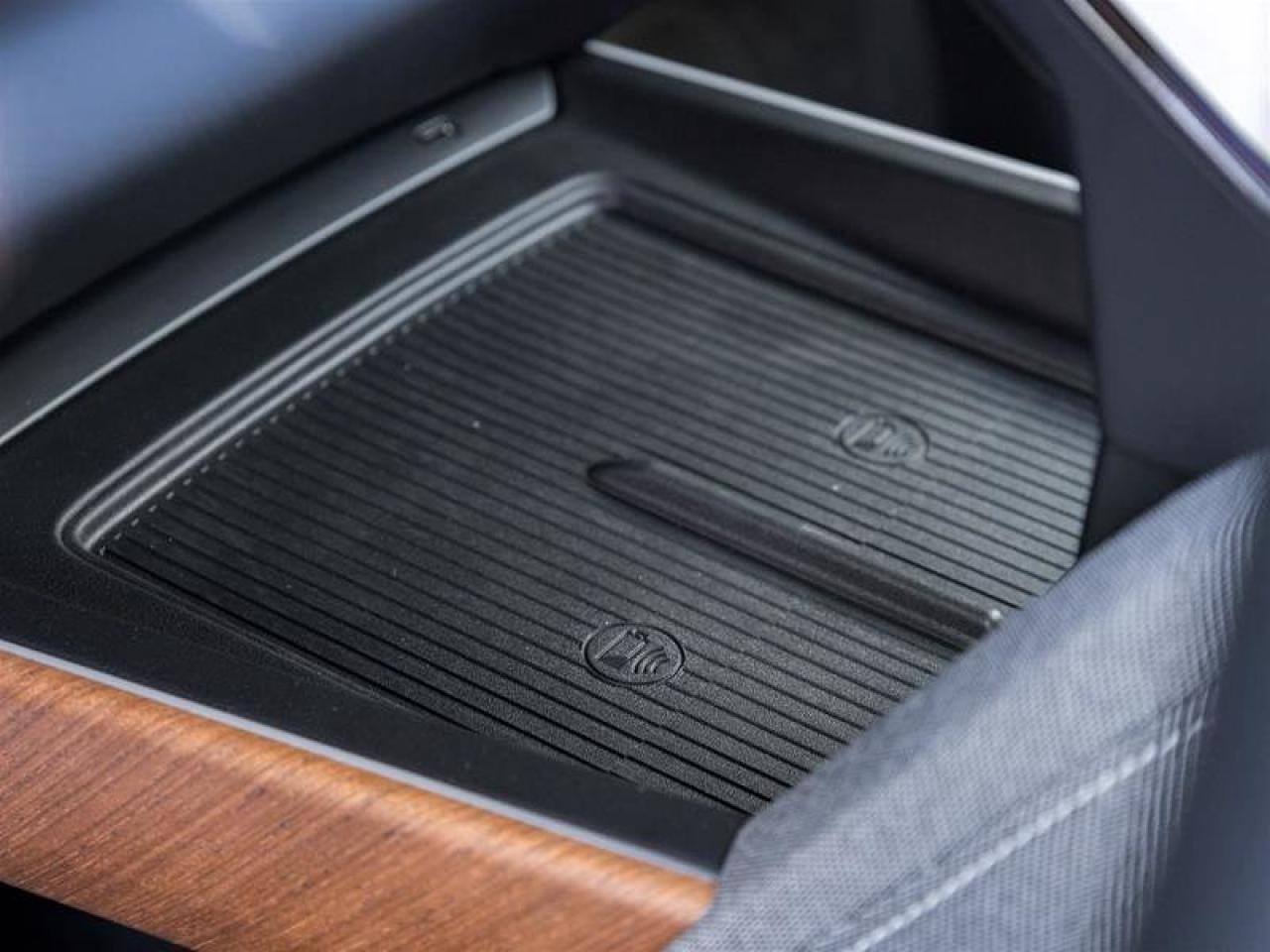 2026 Cadillac VISTIQ Premium Luxury Photo