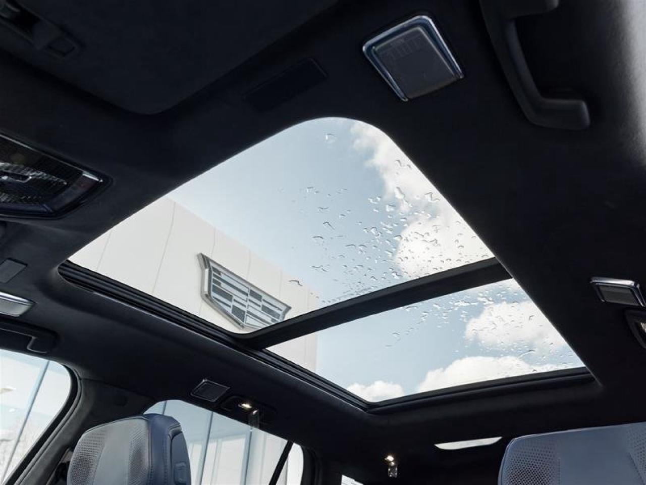 2026 Cadillac VISTIQ Premium Luxury Photo