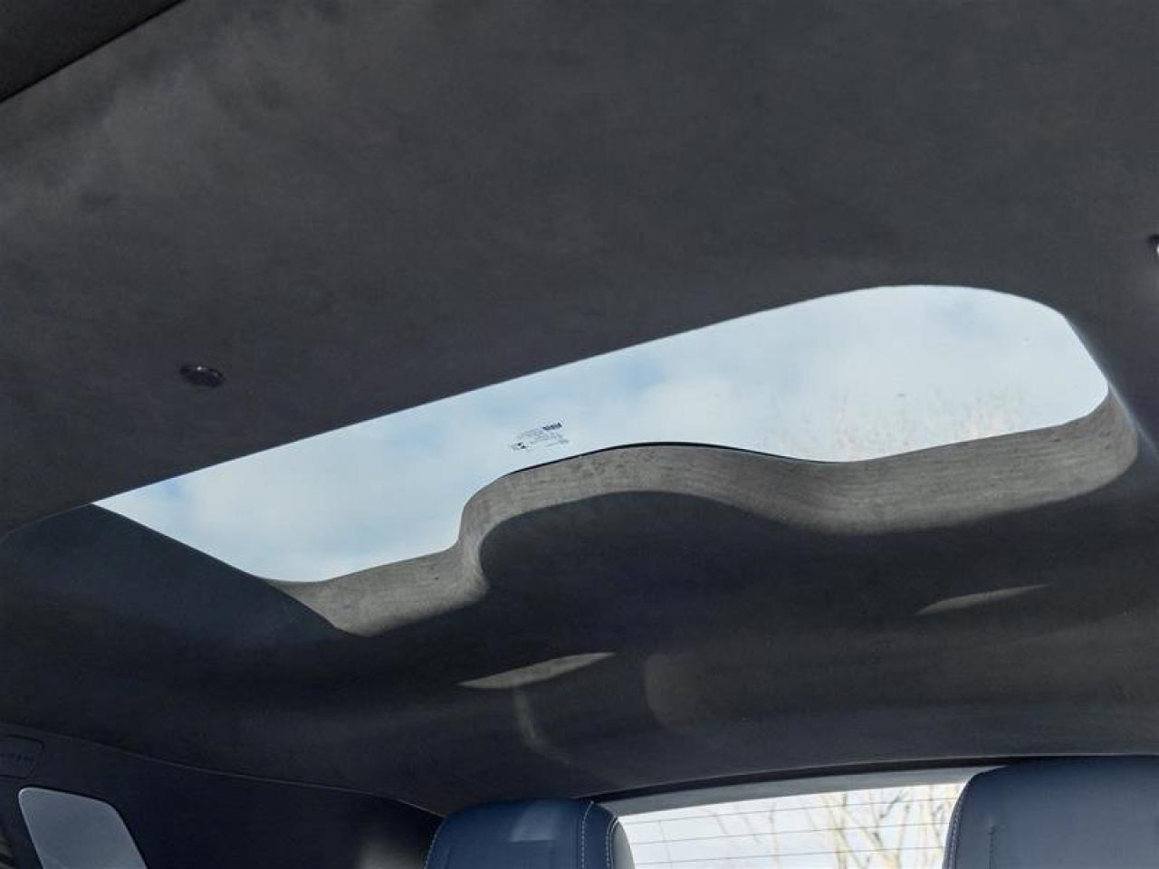 2026 Cadillac VISTIQ Premium Luxury Photo