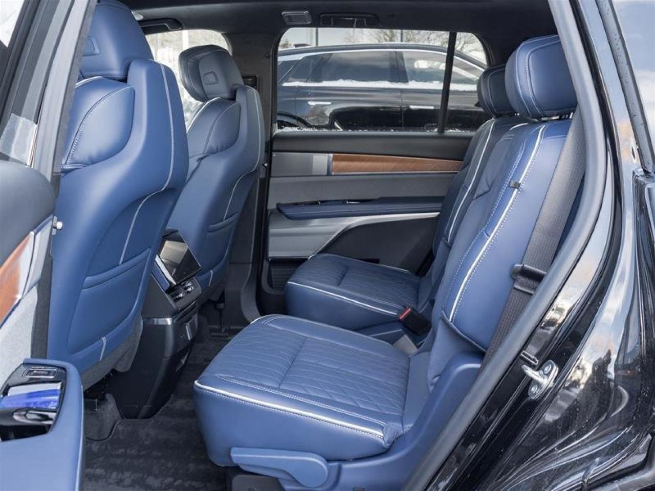 2026 Cadillac VISTIQ Premium Luxury Photo