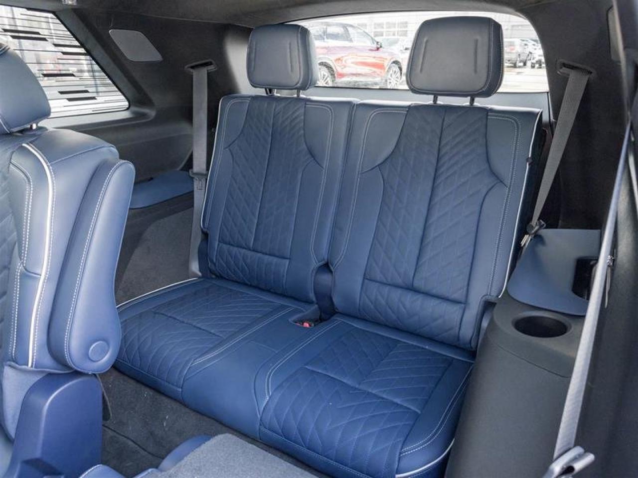 2026 Cadillac VISTIQ Premium Luxury Photo