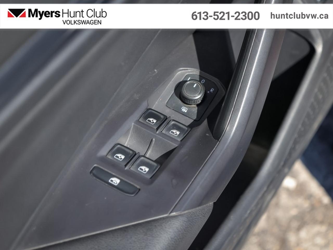 2019 Volkswagen Jetta GLI Manual Photo