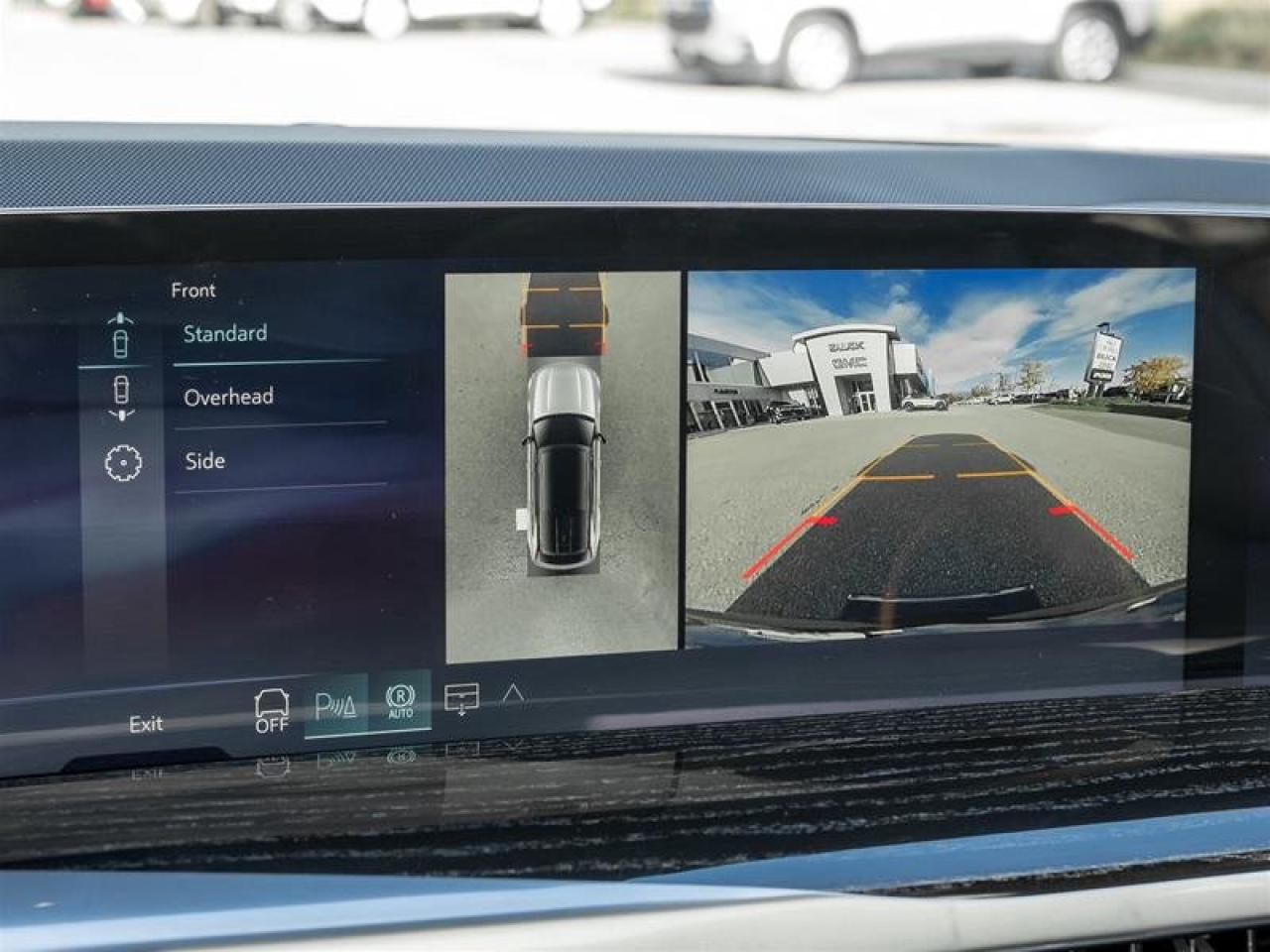 2026 Cadillac Escalade IQ Sport Photo