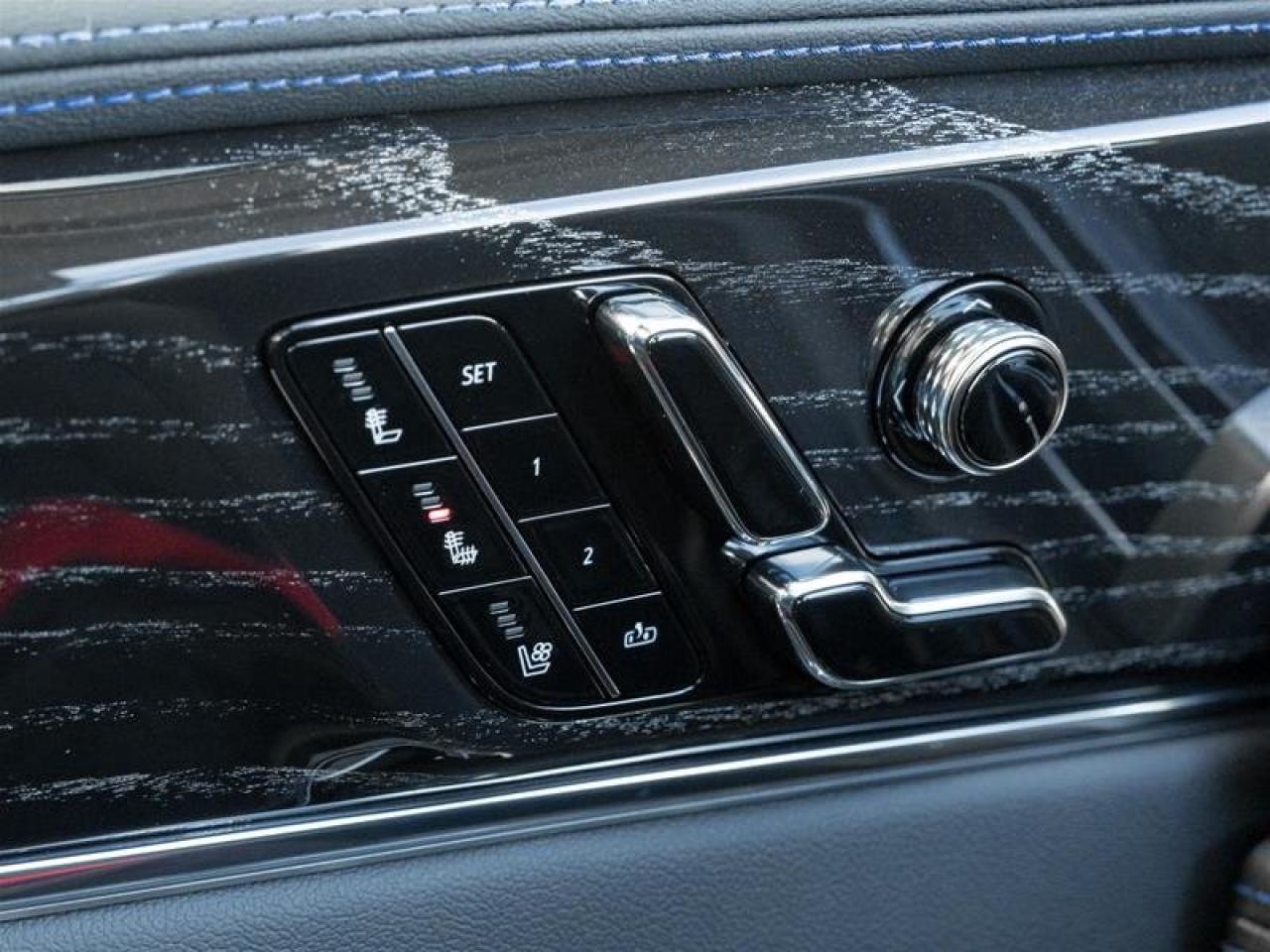 2026 Cadillac Escalade IQ Sport Photo