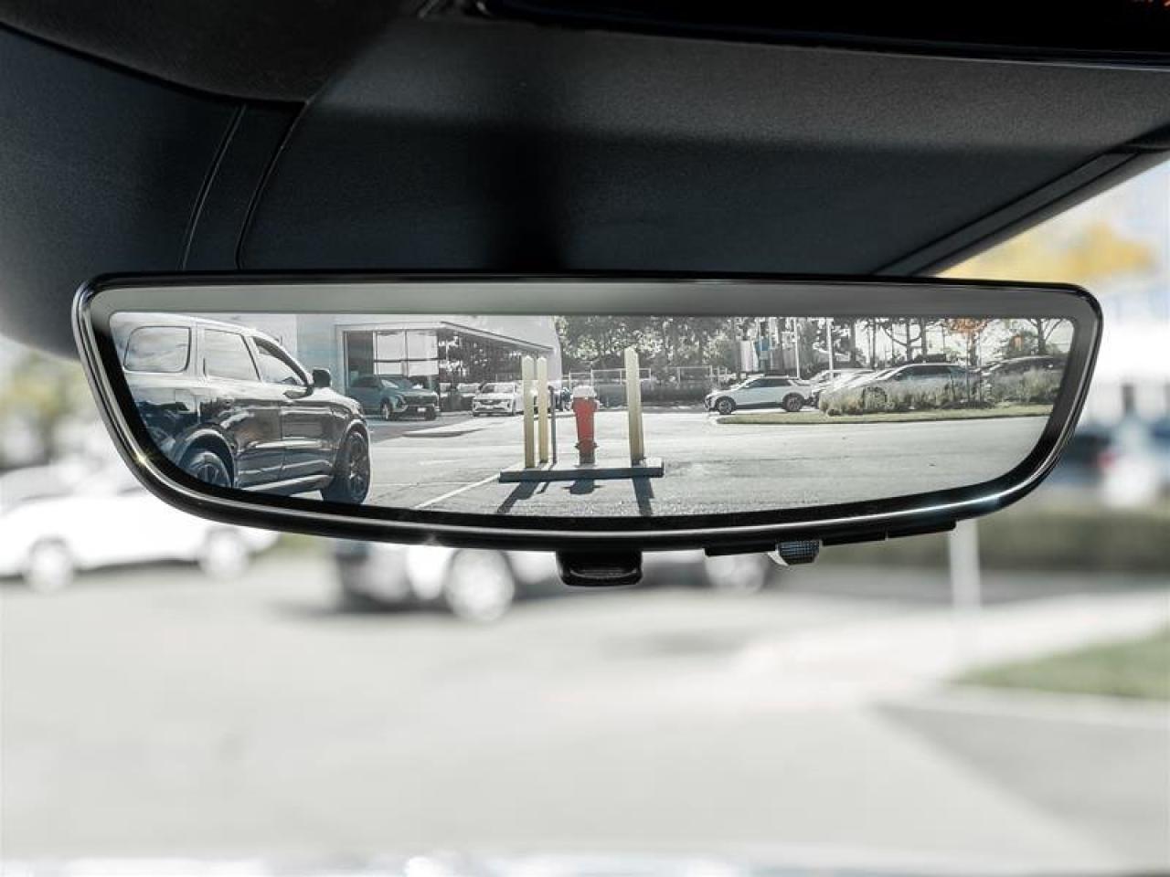 2026 Cadillac Escalade IQ Sport Photo