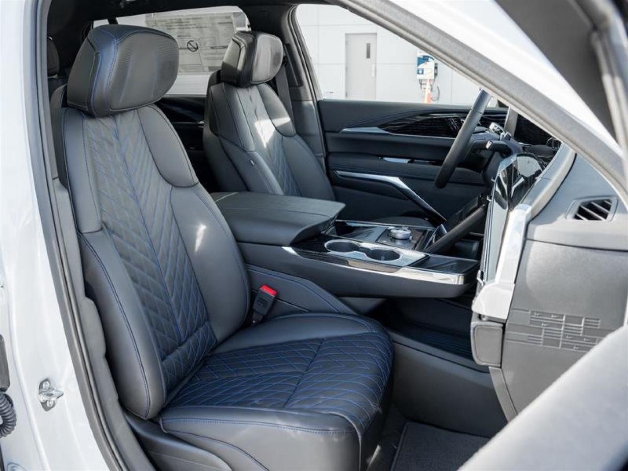 2026 Cadillac Escalade IQ Sport Photo