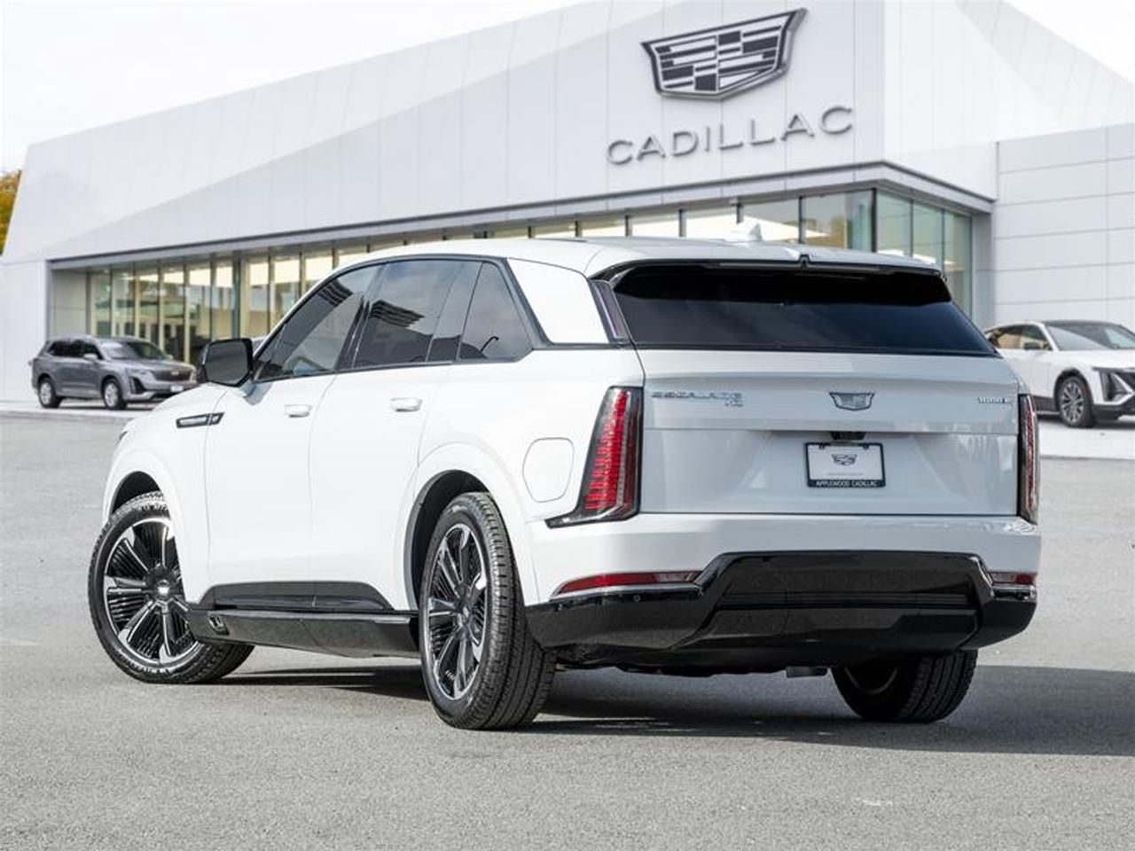 2026 Cadillac Escalade IQ Sport Photo