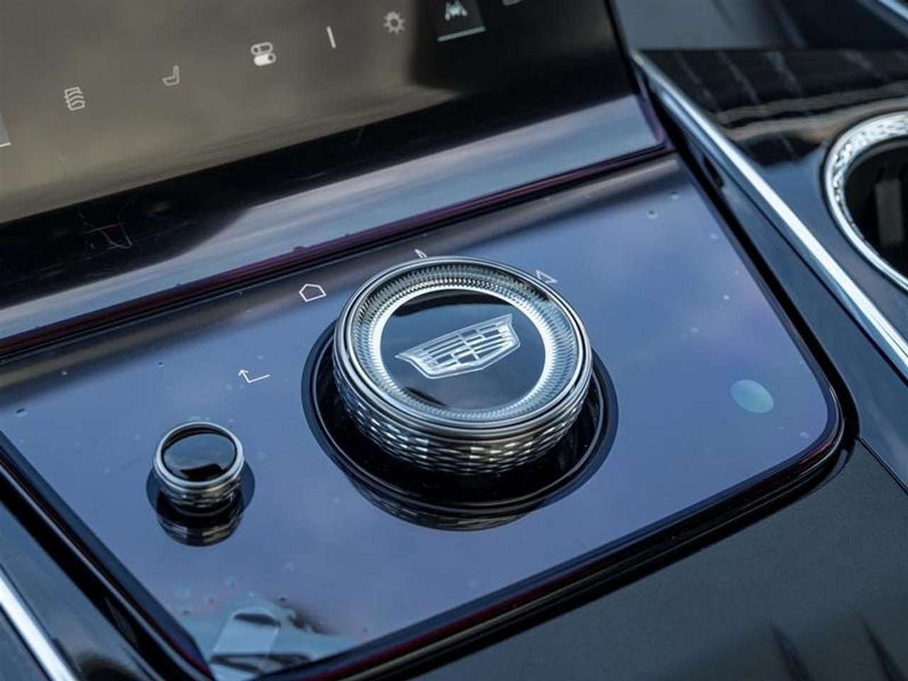 2026 Cadillac Escalade IQ Sport Photo