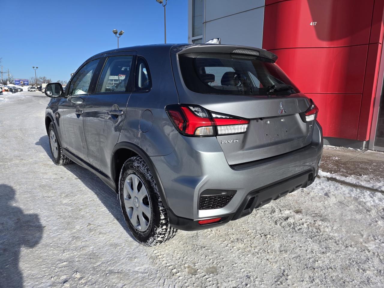 2023 Mitsubishi RVR ES | AWD | Android Auto | Apple Car Play | Photo