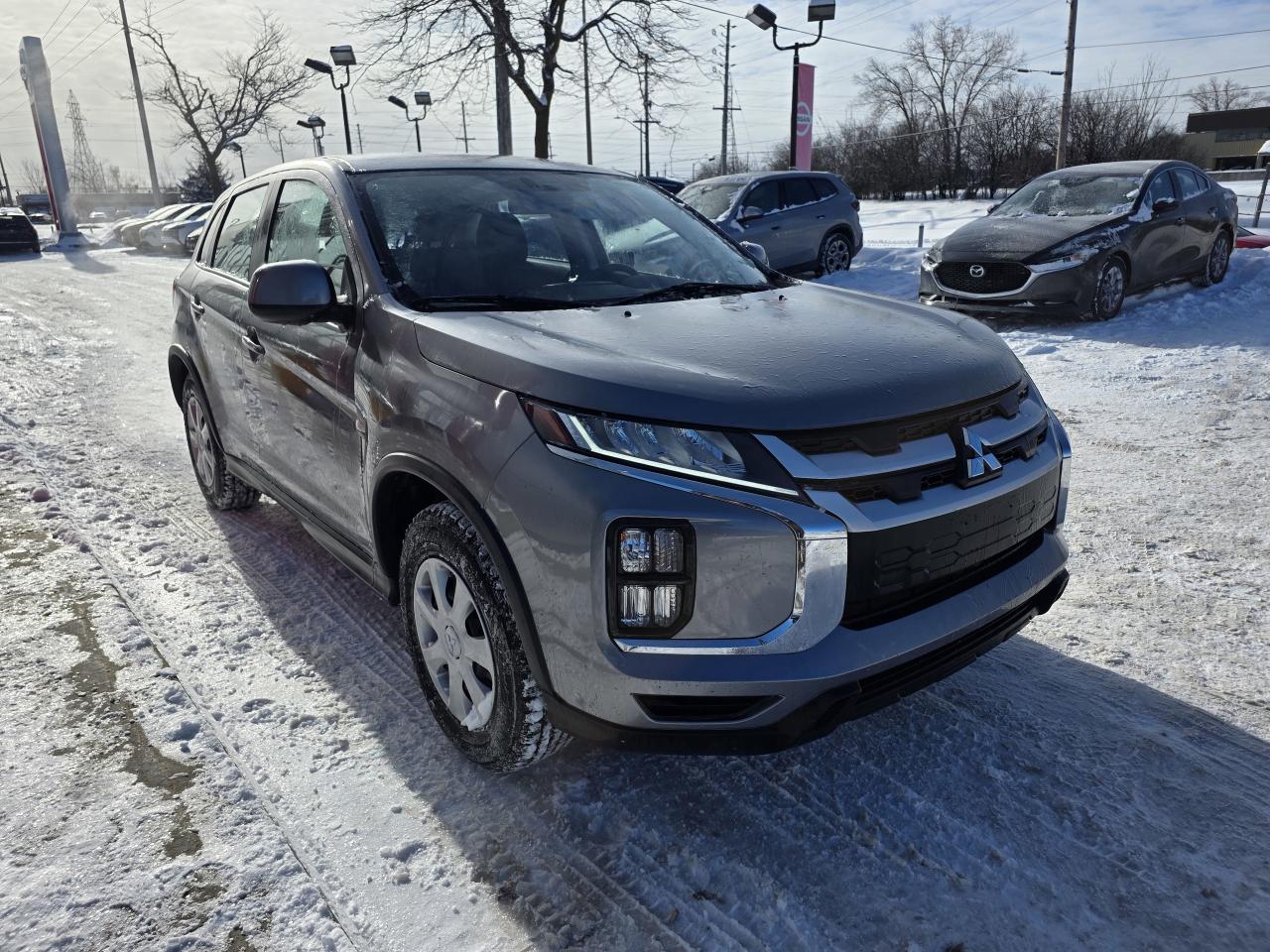 2023 Mitsubishi RVR ES | AWD | Android Auto | Apple Car Play | Photo