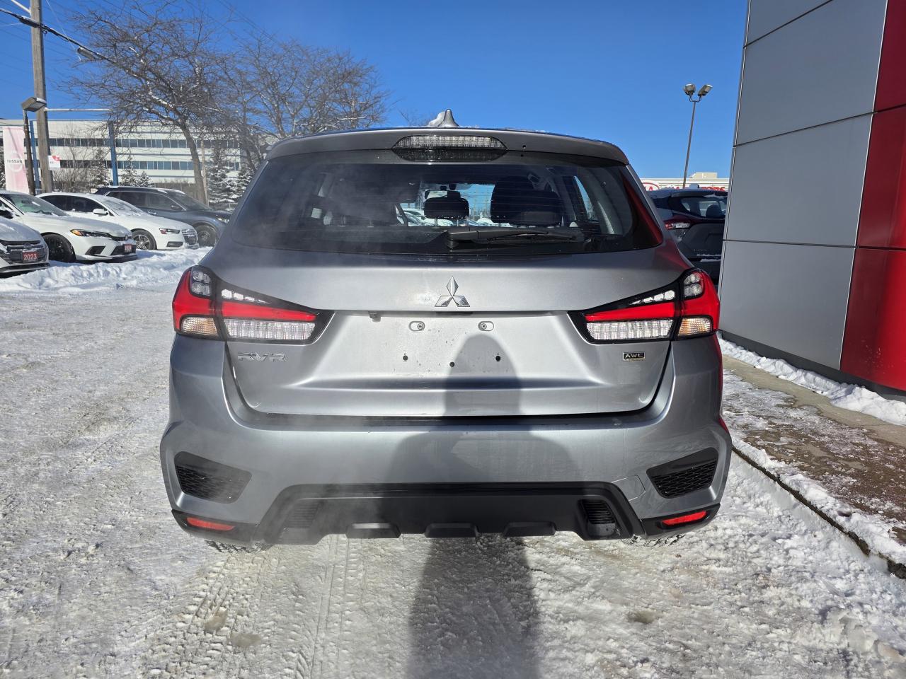 2023 Mitsubishi RVR ES | AWD | Android Auto | Apple Car Play | Photo