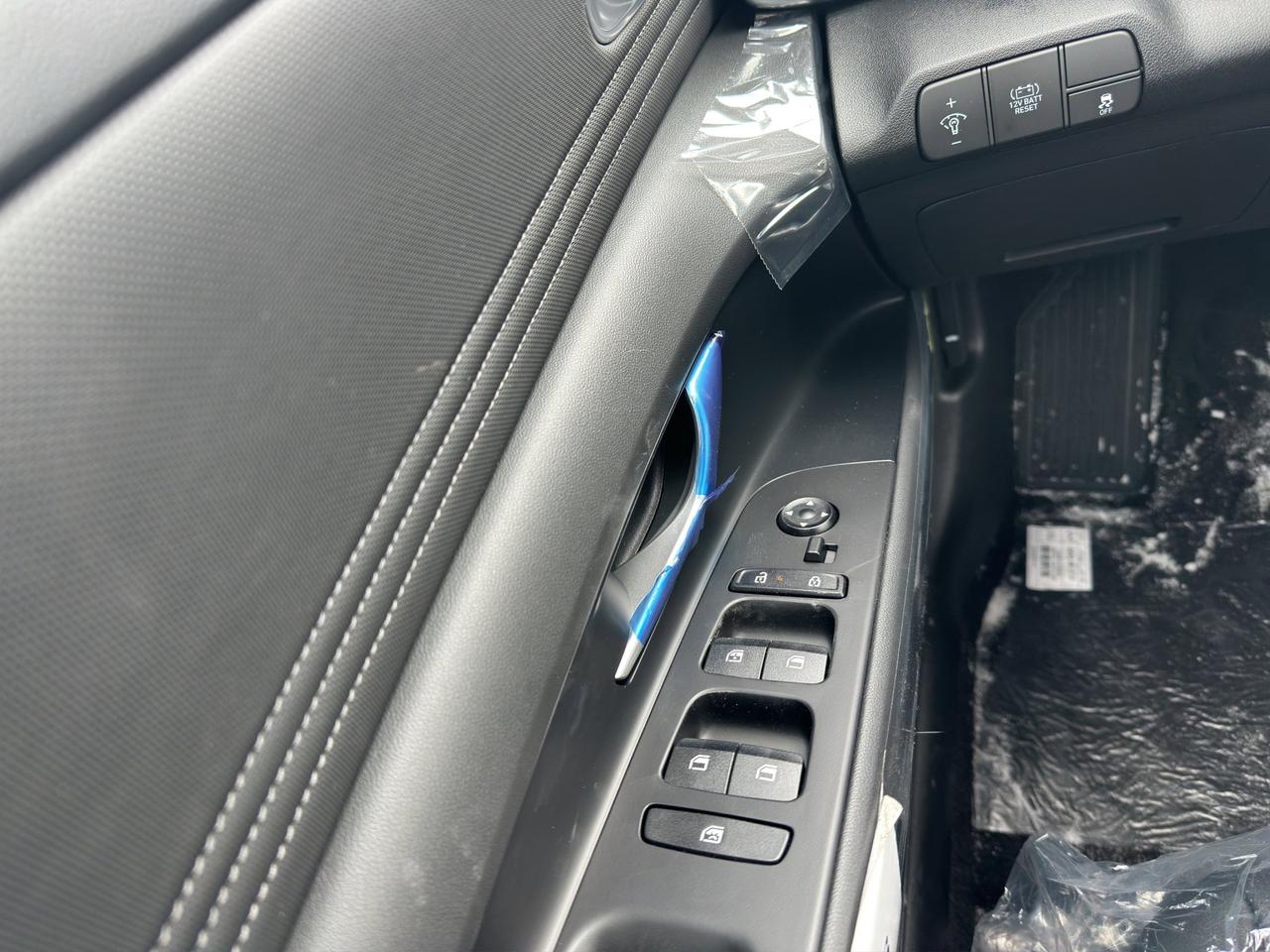 2026 Hyundai Elantra Hybrid Luxury Photo