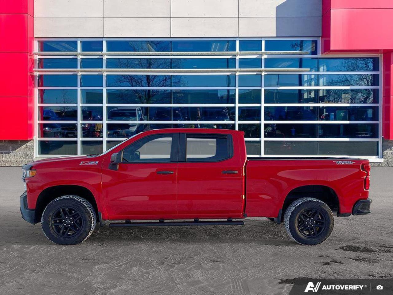 2022 Chevrolet Silverado 1500 LTD Custom Trail Boss | 6.2L | Z71 | Rear Camera | CarPlay + Android | New Tires | Photo