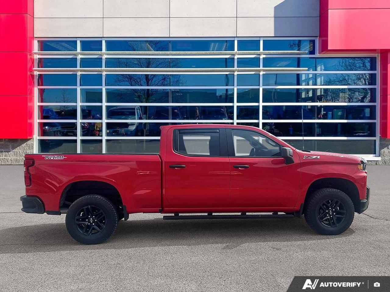 2022 Chevrolet Silverado 1500 LTD Custom Trail Boss | 6.2L | Z71 | Rear Camera | CarPlay + Android | New Tires | Photo