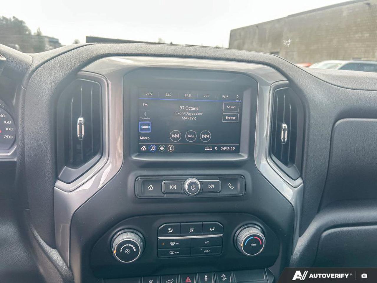 2022 Chevrolet Silverado 1500 LTD Custom Trail Boss | 6.2L | Z71 | Rear Camera | CarPlay + Android | New Tires | Photo
