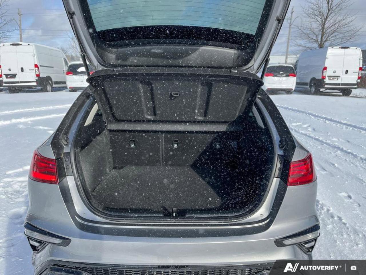 2020 Kia Forte5 EX | Apple Carplay | Heated Seats | Low Kms | Photo