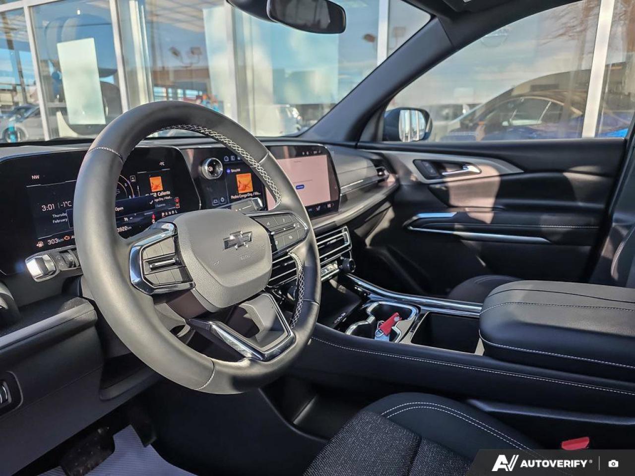 2025 Chevrolet Traverse LT | AWD | Apple Car Play  | 17.7-inch diagonal colour touchscreen Photo