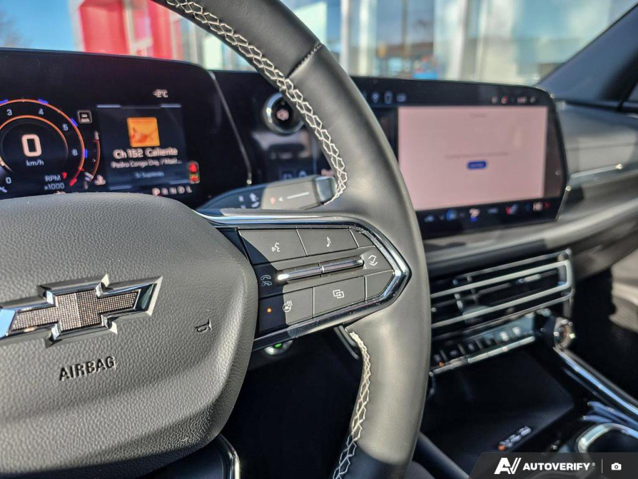 2025 Chevrolet Traverse LT | AWD | Apple Car Play  | 17.7-inch diagonal colour touchscreen Photo