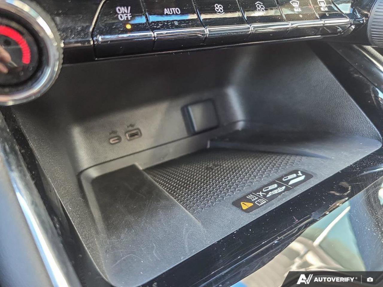 2025 Chevrolet Traverse LT | AWD | Apple Car Play  | 17.7-inch diagonal colour touchscreen Photo