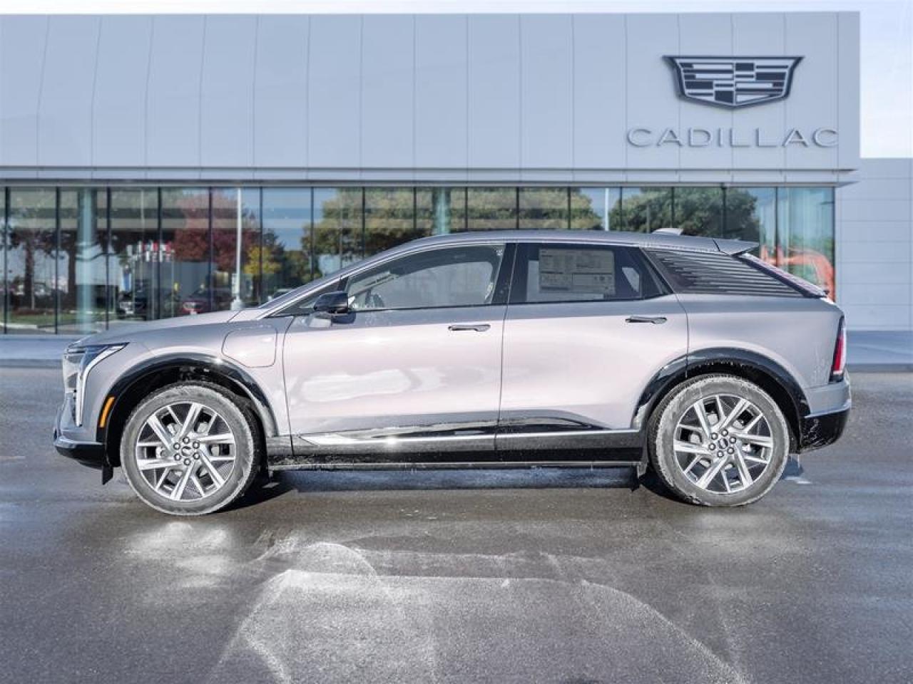 2026 Cadillac OPTIQ Luxury Photo