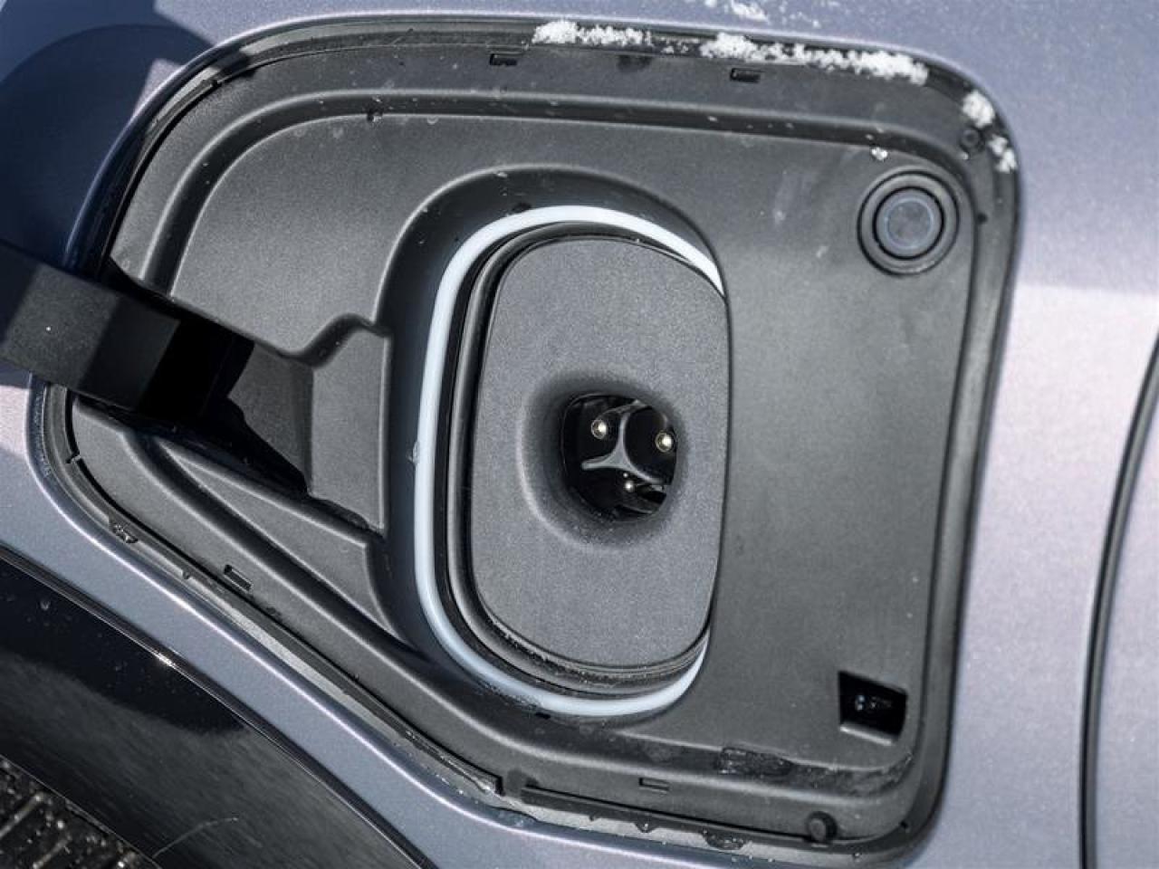 2026 Cadillac OPTIQ Luxury Photo