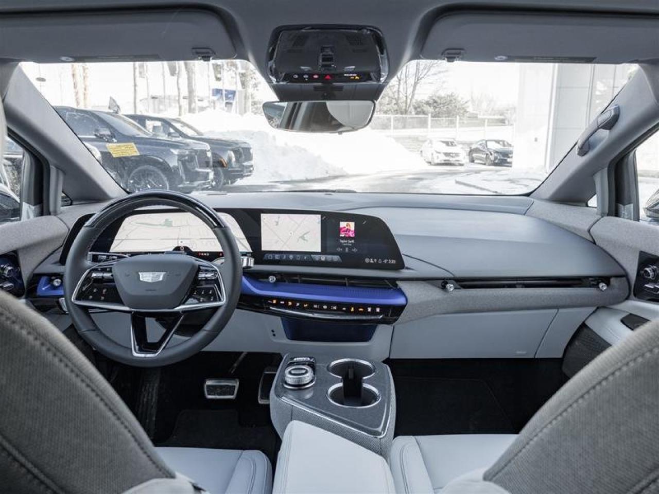 2026 Cadillac OPTIQ Luxury Photo