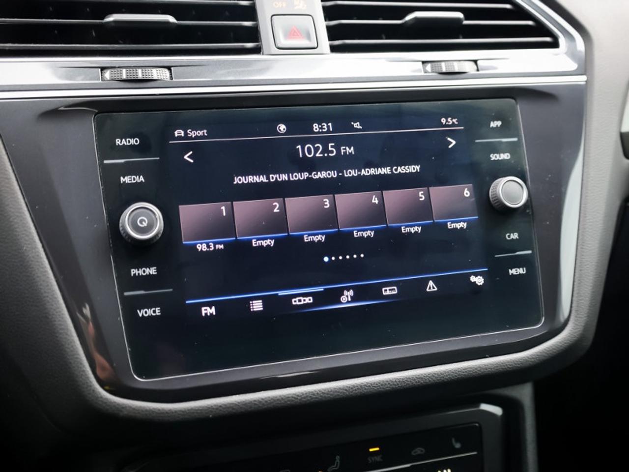 2022 Volkswagen Tiguan COMFORTLINE Photo