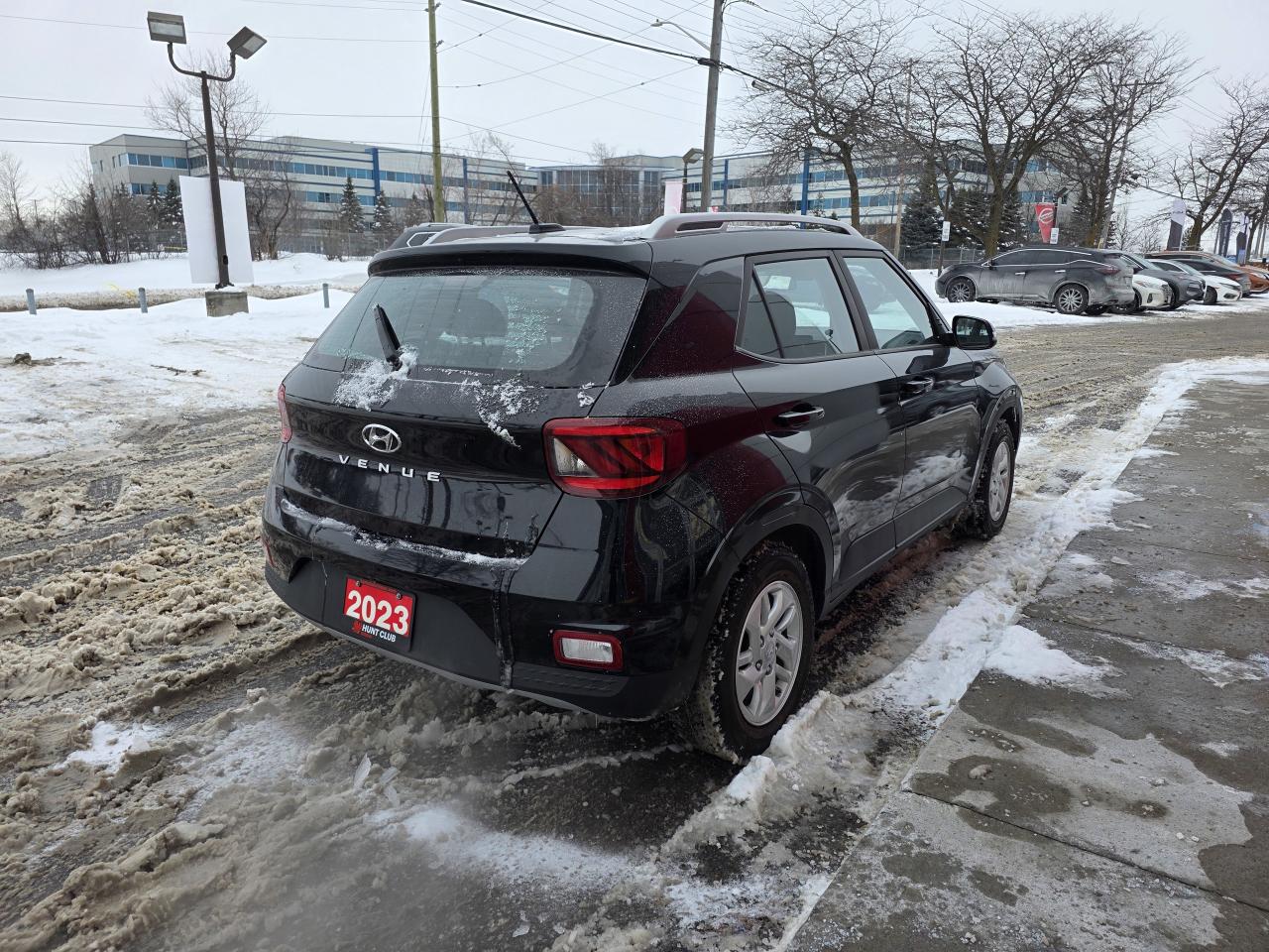 2023 Hyundai Venue Preferred | Apple Car Play | Android Auto | Heated Seats | Photo2