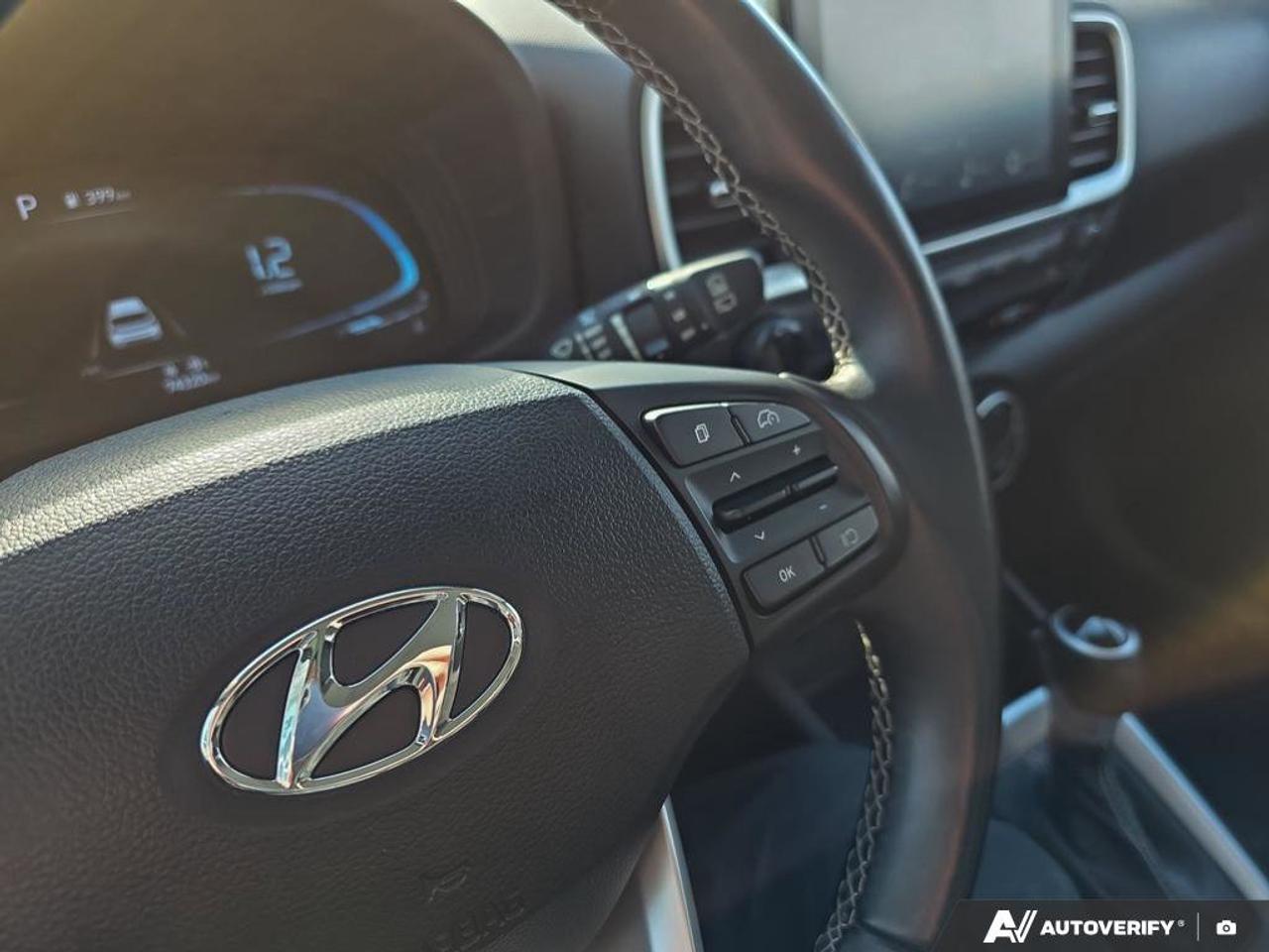 2023 Hyundai Venue Preferred | Apple Car Play | Android Auto | Heated Seats | Photo