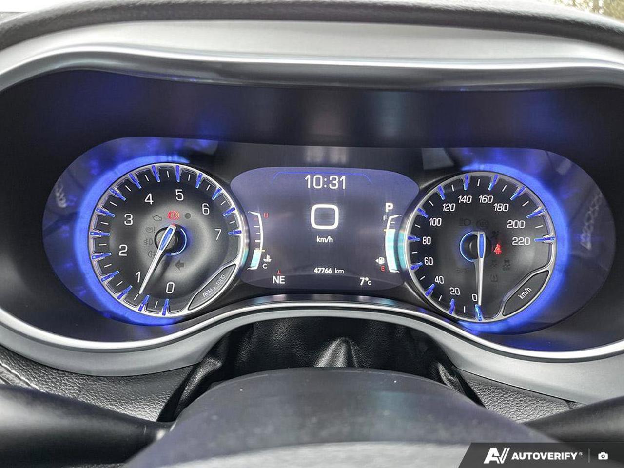 2025 Chrysler Pacifica Limited | Navigation | Sunroof | Leather | Heated Seats | Heated Mirrors | Heated Steering Wheel | Photo