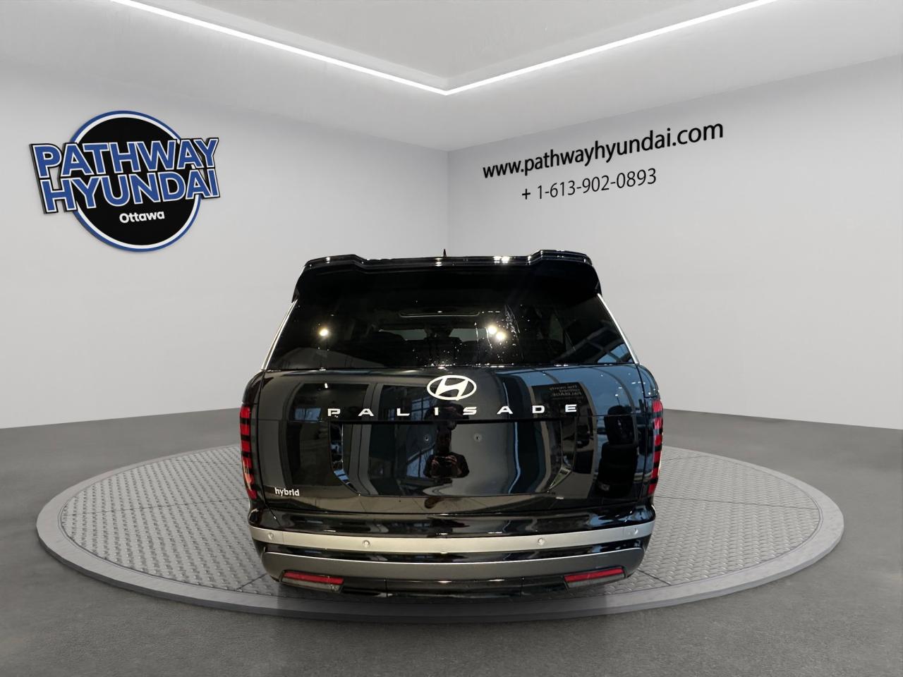 2026 Hyundai Palisade Hybrid Luxury Photo4