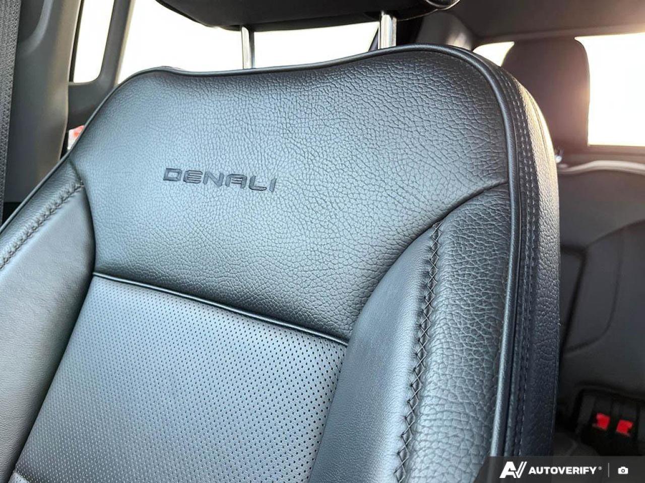 2022 GMC Sierra 1500 Denali | 22 Chromes | Tech Pkg | HUD | Adaptive Cruise | Bose | 360 Camera | New Tires | Photo