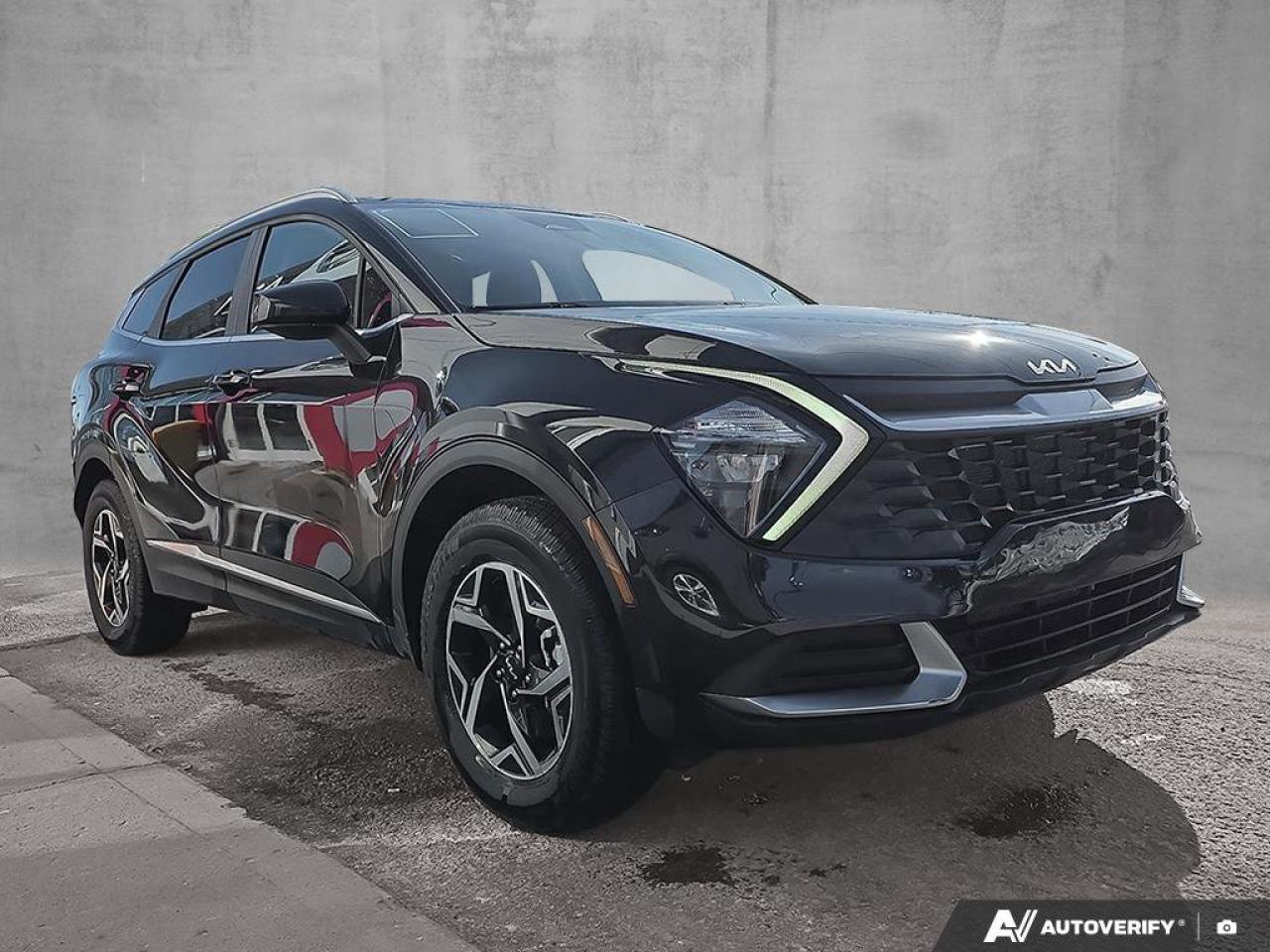 2023 Kia Sportage LX AWD | Apple Car Play | Android Auto | Heated Seats | Photo