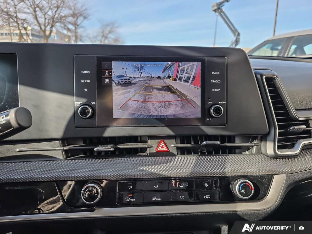 2023 Kia Sportage LX AWD | Apple Car Play | Android Auto | Heated Seats | Photo