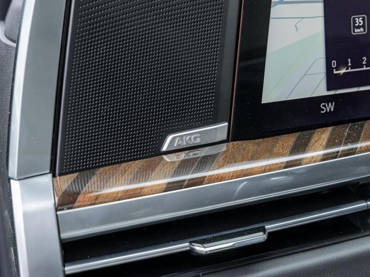 2026 Cadillac Escalade ESV Platinum Sport Photo