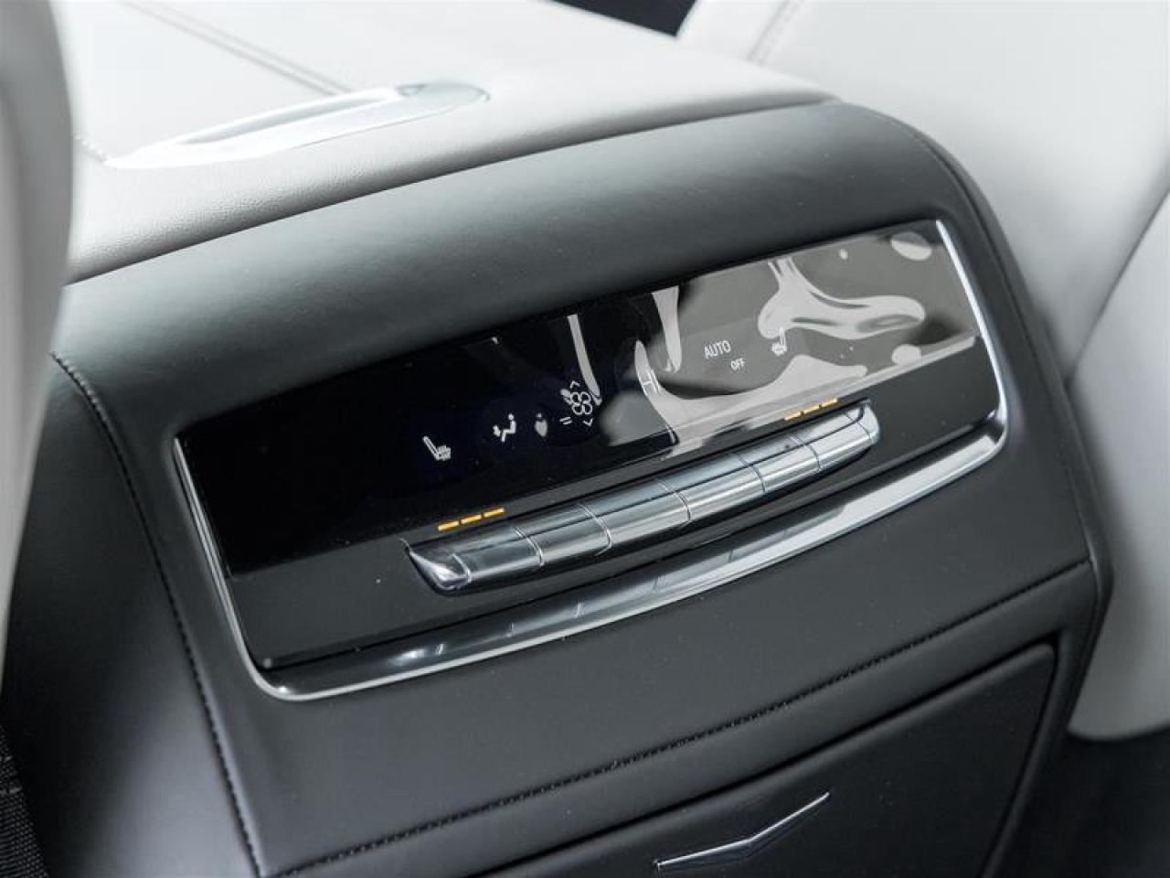 2026 Cadillac Escalade ESV Platinum Sport Photo